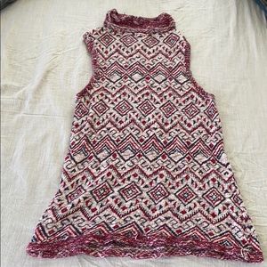 Super cute sleeveless sweater!!